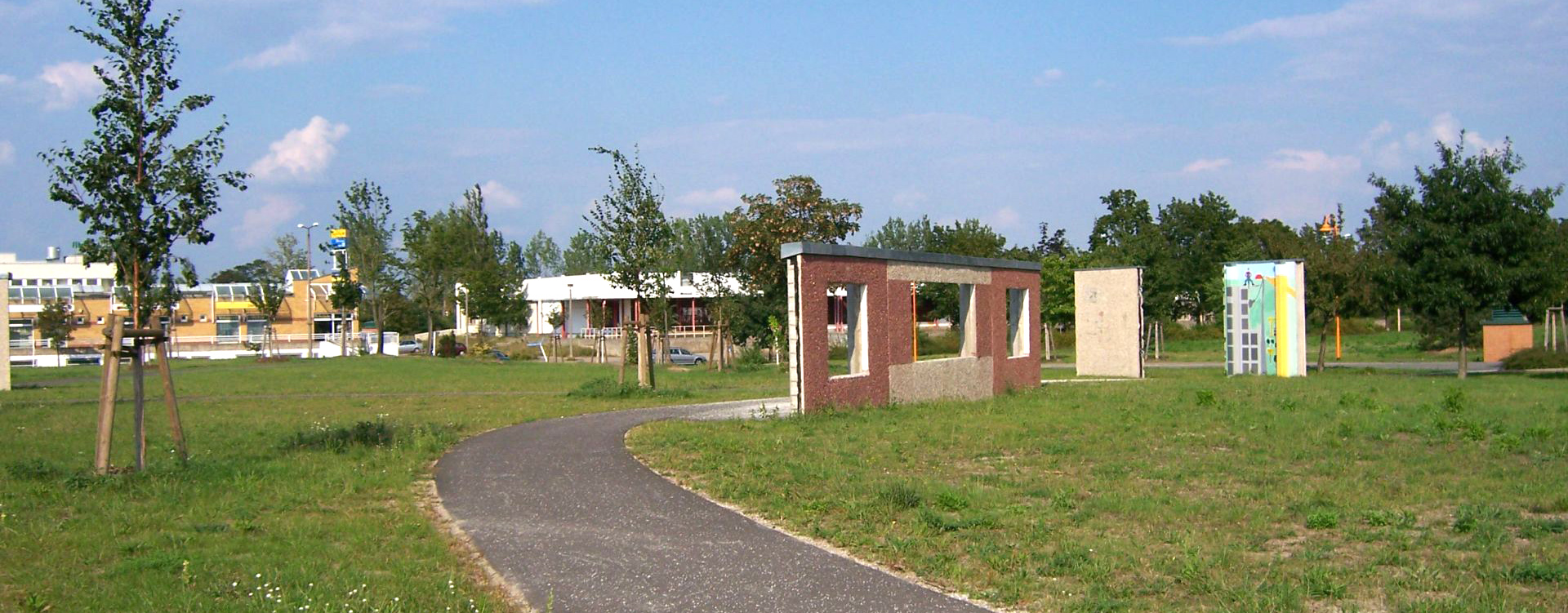 Foto: Weg mit Elementen