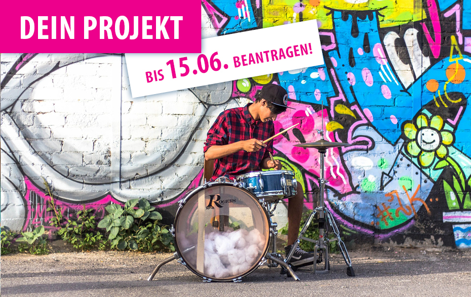 Foto mit Text: Dein Projekt bis 15.06. beantragen! Foto mit Text: Dein Projekt bis 15.06. beantragen!