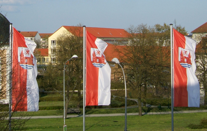 Foto: 3 Stadtfahnen