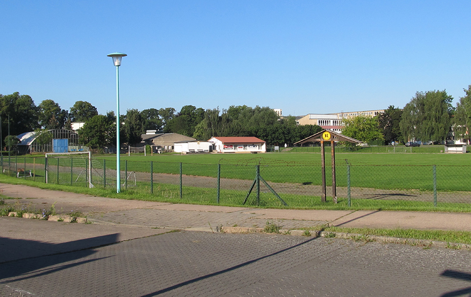 Foto: Blick über den Sportplatz
