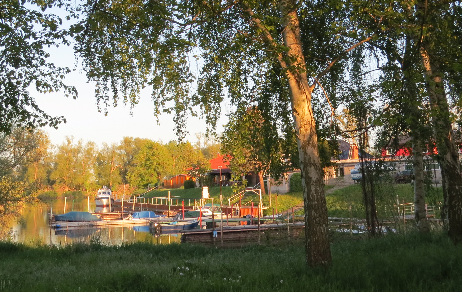 Foto: Blick auf den kleinen Hafen