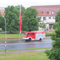 Foto vom 28. Mai 2013: Feuerwehr rast auf der Lindenallee entlang. Foto vom 28. Mai 2013: Feuerwehr rast auf der Lindenallee entlang.
