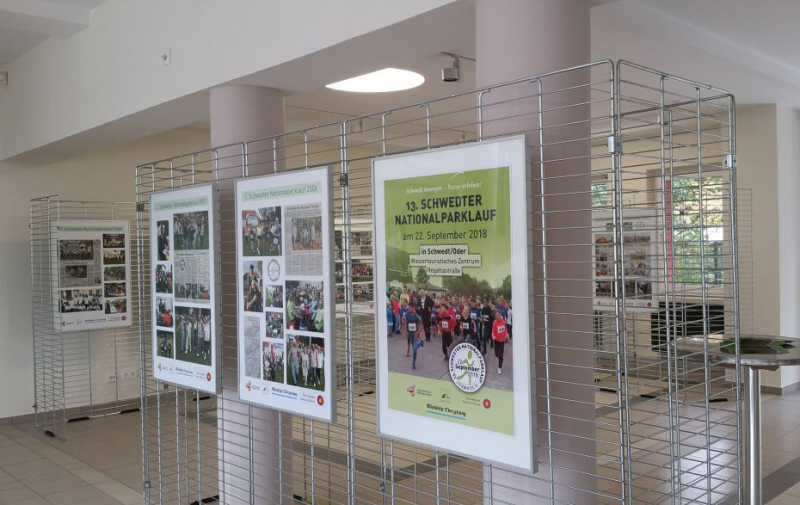 Foto: Ausstellung im Rathausfoyer Foto: Ausstellung im Rathausfoyer