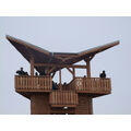 Foto: Besucher auf der obersten Plattform Foto: Besucher auf der obersten Plattform