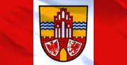 Foto: Uckermark-Wappen auf rot-weiß-roter Flagge